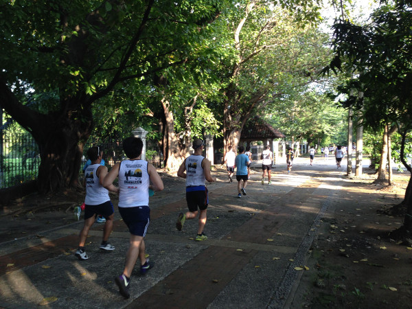 03 Salomon CityTrail Run 2015 - Bonifacio Drive