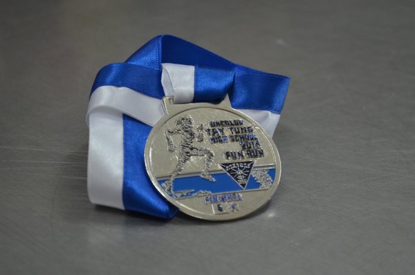 Bacolod Tay Tung High School Fun Run 2015 5k Medal